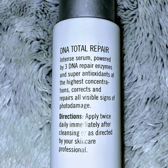 DNA Total Repair Correcting Serum - White - Picture 3 of 4